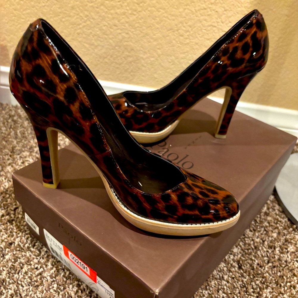 Nordstrom Paolo Leopard Print Heels worn one time‼️Super comfortable and stylish